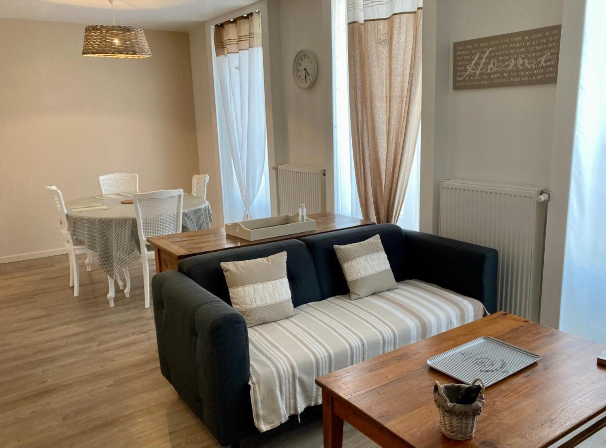 La Maison Virginie Appartements Climatises De 1 A 5 Pers Cosy Hyper Centre Cour Parking Linge Fibre Proximite Port Lac Canal Piscine 몽타르기 외부 사진